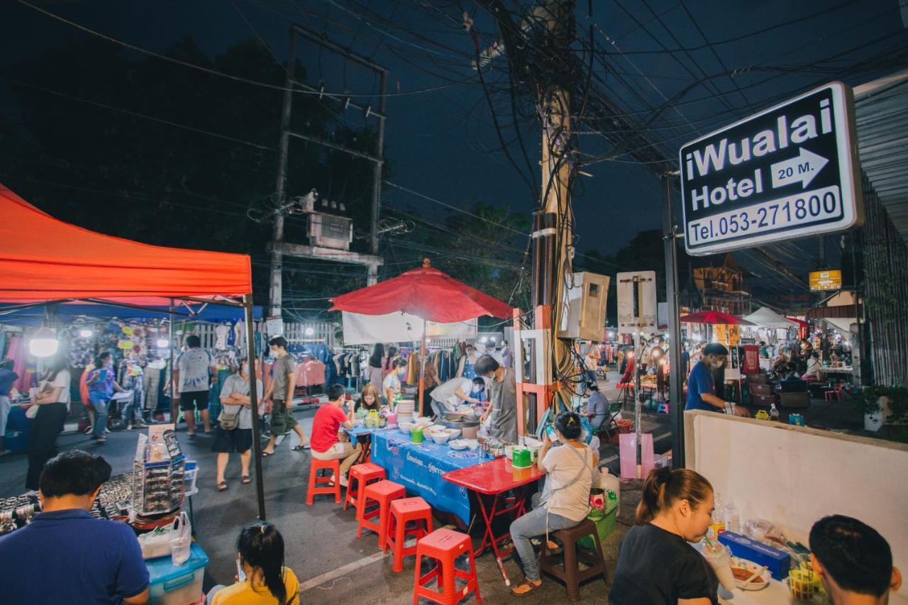 Iwualai Hotel Чиангмай Экстерьер фото